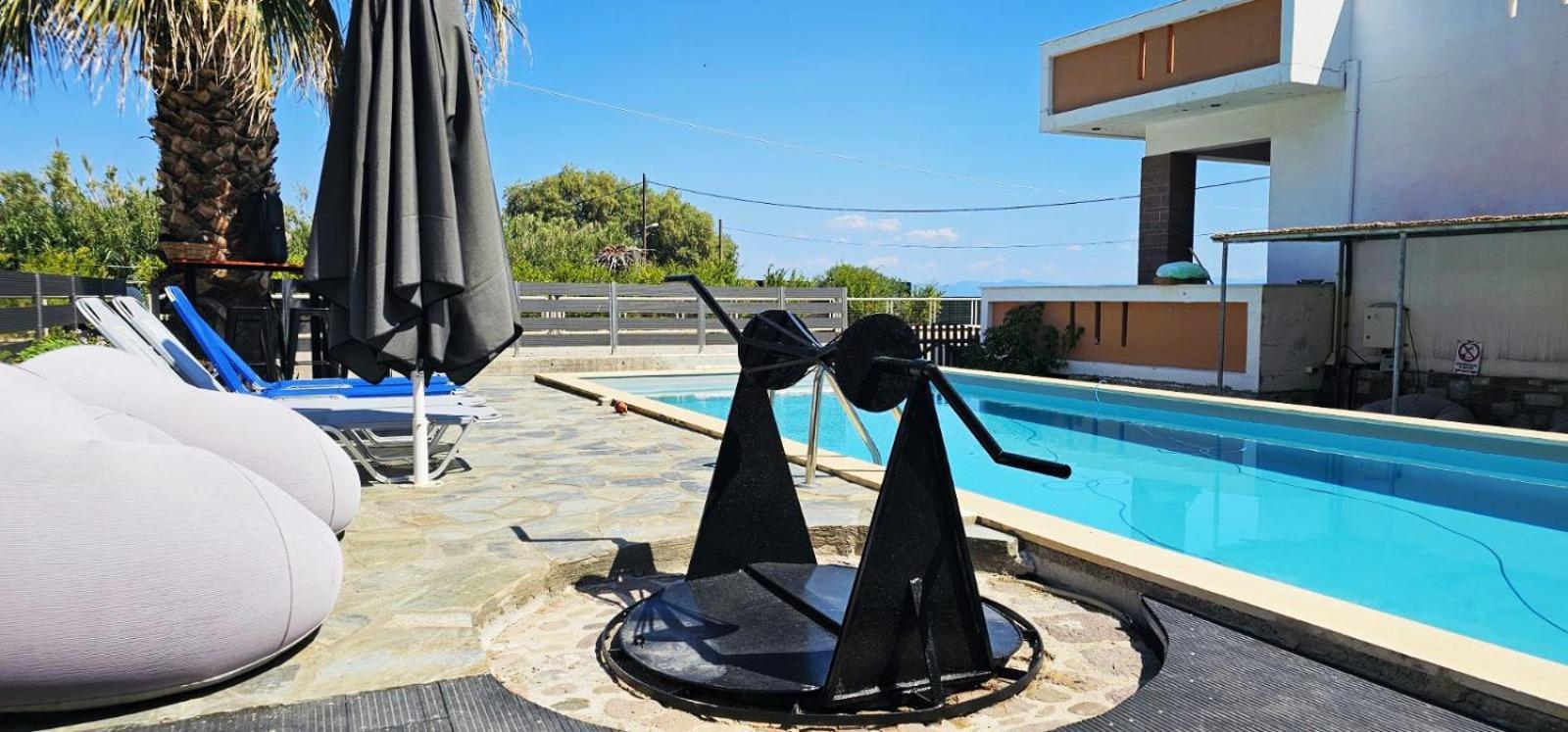 Nitelli'S Houses Skala Neon Kydonion Bagian luar foto